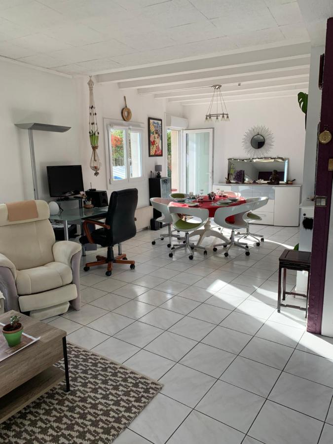 La Maison Parisienne & Jardin Argenteuil Extérieur photo